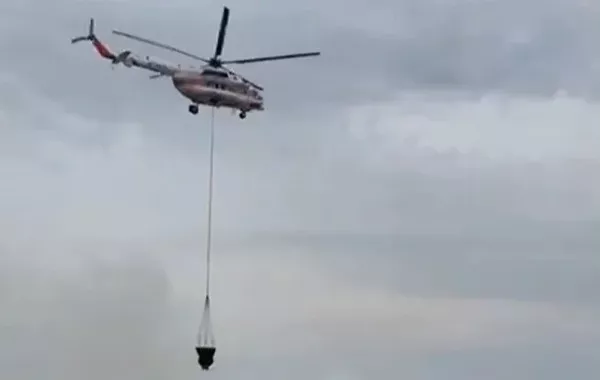 Kazakhstan Deploys Helicopter, Crews to Tame Wildfire