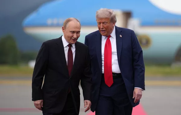 Putin, Trump Discuss Iran, Ukraine in Phone Call