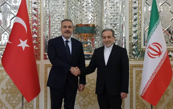 Iran, Türkiye Commit to Advancing Lasting Regional Peace