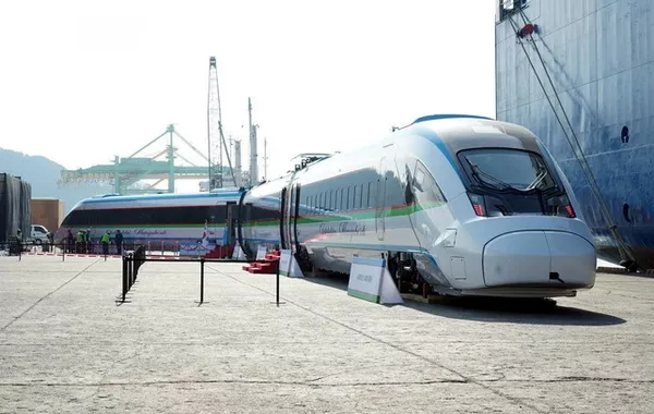 Uzbekistan Receives First Shipment of Hyundai Rotem Trains