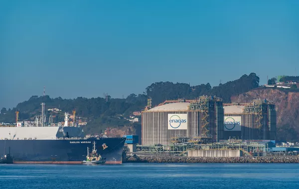 Russian LNG Flows to Spain Decline but Remain Significant