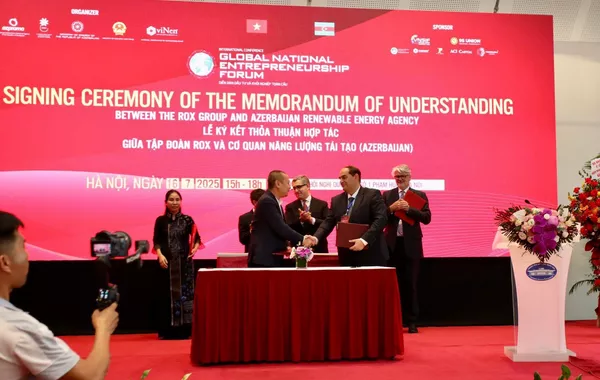 Azerbaijan, Vietnam Seal Deal to Boost Renewable Energy Collaboration