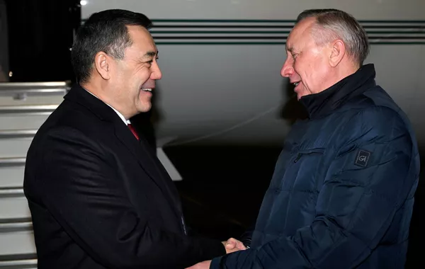 President of Kyrgyzstan Arrives in Russia on Visit
