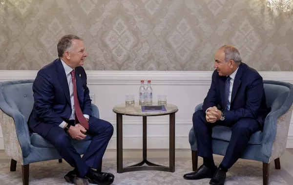 Armenian PM Meets U.S. Special Envoy Steve Witkoff in Washington