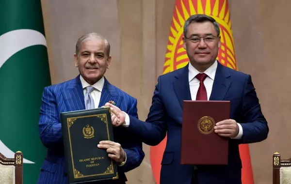 Kyrgyzstan, Pakistan Target $200 Million Trade Turnover as Leaders Sign 16 Agreements