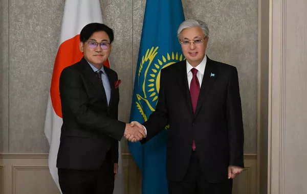 Kazakh President Meets Rakuten CEO to Boost Digital, AI Ties