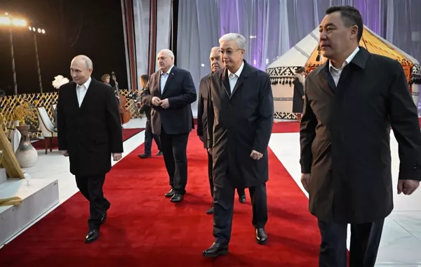 CSTO Leaders Hold Informal Meeting in Bishkek