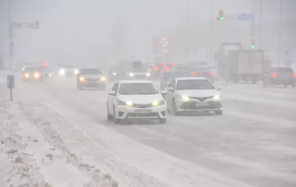 Kazakhstan Faces Heavy Snow, Blizzards, and Dangerous Roads