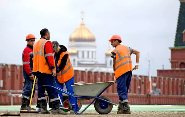 Uzbekistan, Russia Discuss One-Stop Center for Workers Seeking Jobs in Russia