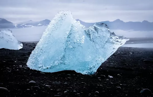 Tajikistan Renames World’s Largest Non-Polar Glacier in Landmark Move
