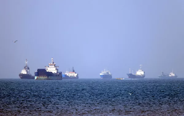Iran to Develop Mechanism for Strait of Hormuz with Oman