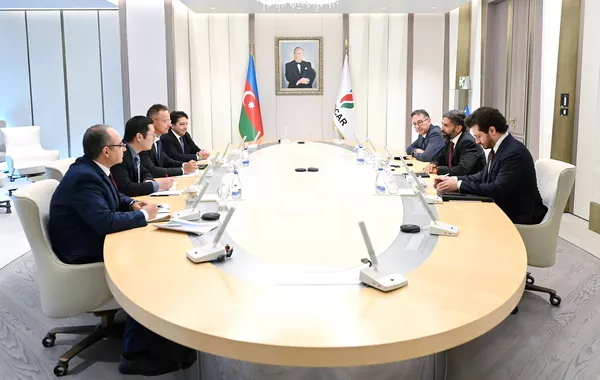 SOCAR, BYD Explore Renewable Energy Cooperation