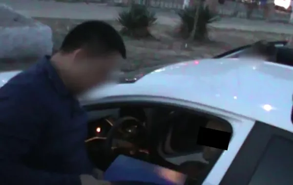 Uzbekistan Detains Top Bank Legal Official Over Probe