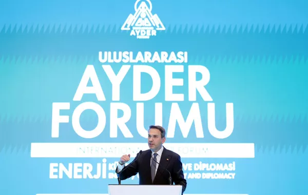 Türkiye and Azerbaijan Collaborating on Syria's Reconstruction, Says Energy Minister