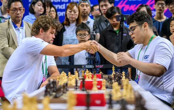 Azerbaijani Chess Star Suleymanli Stuns World No. 1 Carlsen