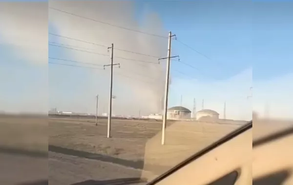 Kazakhstan Chokes on Smoke as Landfill Fire Breaks Out in Atyrau