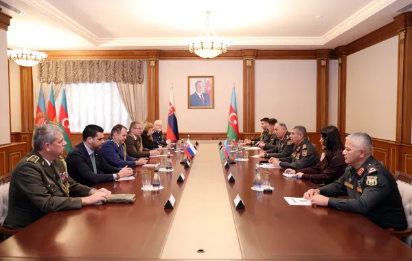 Azerbaijan, Slovakia Seek to Expand Military Cooperation