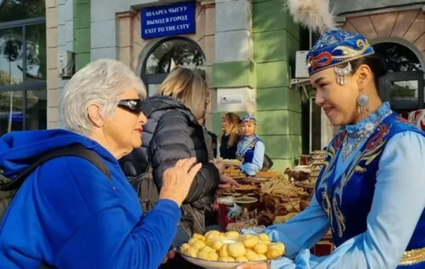 German Tourist Train Rolls Into Bishkek, Bringing Global Travelers to Kyrgyzstan