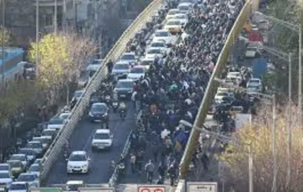 Deadly Clashes in Iran’s Fars Province Leave 6 Officers Dead