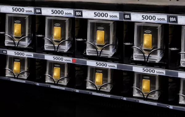 Tajikistan to Install Gold Vending Machines in Dushanbe
