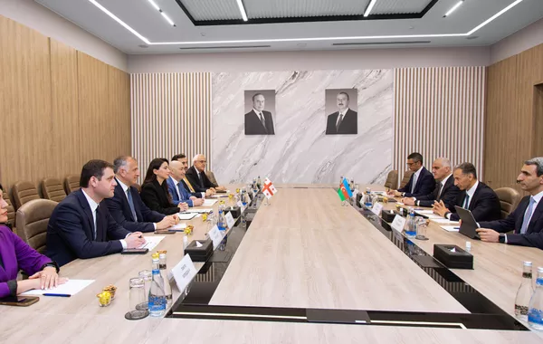 Azerbaijan, Georgia Explore Enhanced Transport Collaboration