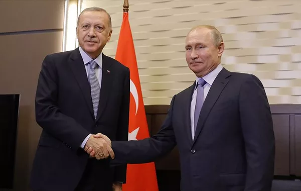 Erdogan, Putin Discuss Bilateral Ties and Global Issues