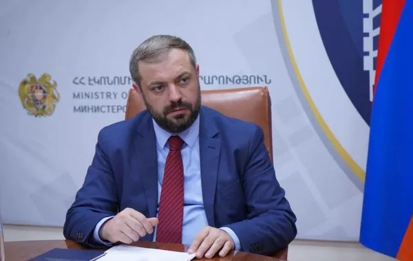 Papoyan: Armenian and Azerbaijani Companies in Talks for Specific Supply Agreement
