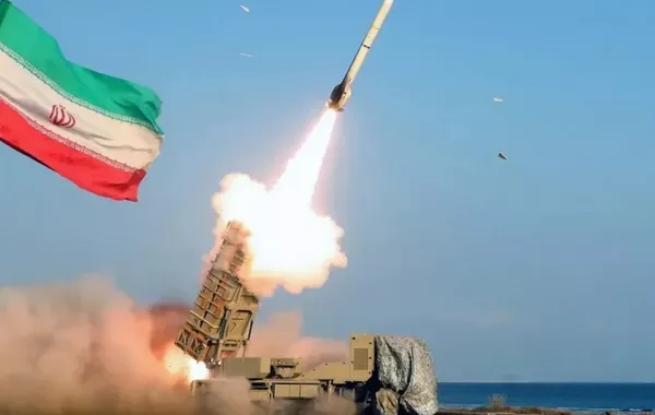Iran Warns States Hosting US Forces of Further Retaliation