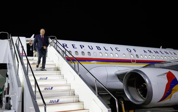 Armenian PM’s Plane Flies Through Azerbaijani Airspace in Symbolic Move Toward Peace