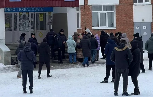 Terror Threat Triggers School Evacuation in Russia
