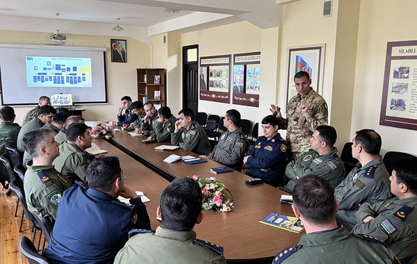 NATO Mobile Training Team Holds Course in Baku