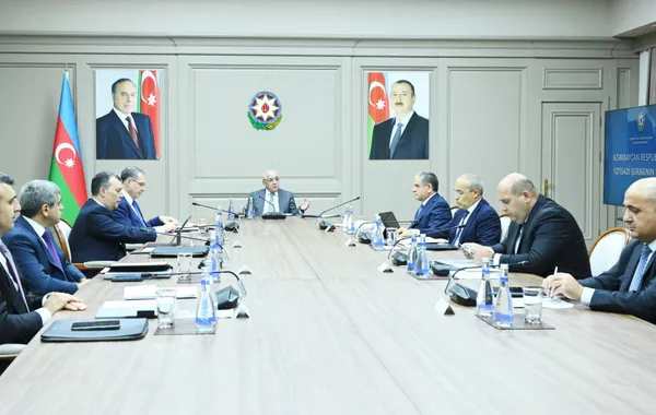 Azerbaijan’s Economic Council Discusses 2026 Budget and Revenue Strategies