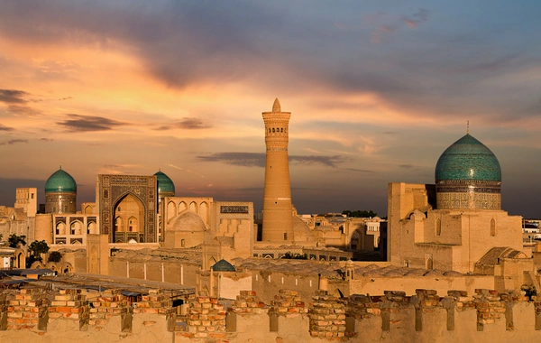 Bukhara Charms Tourists