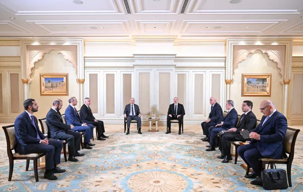 Azerbaijan, Armenia Discuss Border and Transport Issues in Peace Push