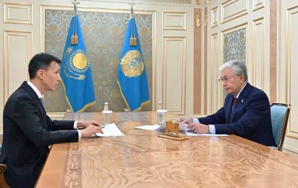 Kazatomprom CEO Updates President Tokayev on Industry Gains and Uranium Demand Surge
