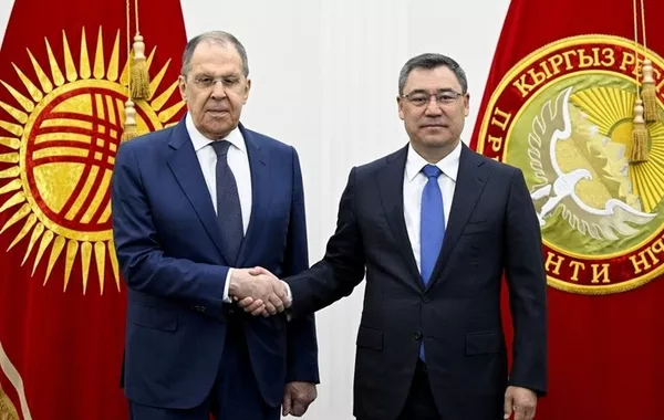 President Japarov Meets Russia's FM Sergey Lavrov in Cholpon-Ata