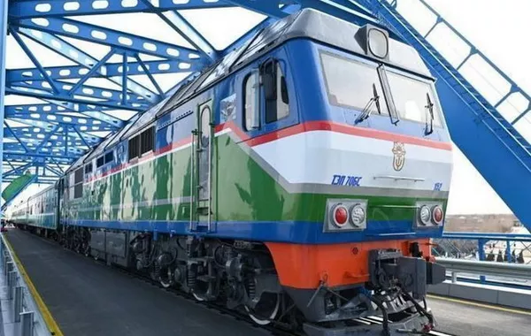 Uzbekistan Sends Over 70 Block Trains to China via Kazakhstan