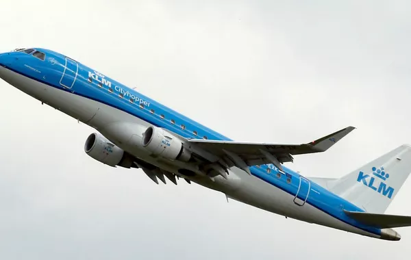 Airlines Continue to Cancel Middle East Flights as Regional Airspace Stays Closed