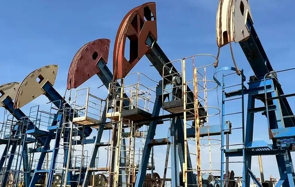 Kazakhstan Sees Sharp 35% Oil Output Fall