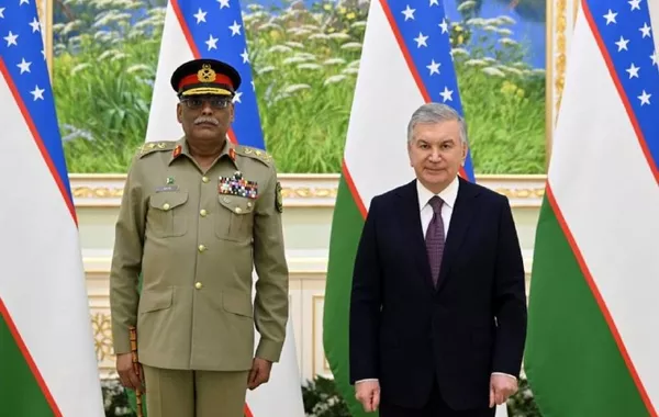 President of Uzbekistan Welcomes Pakistani Delegation