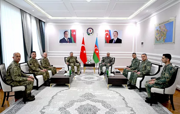 Azerbaijan, Türkiye Hold Talks on Expanding Military Partnership