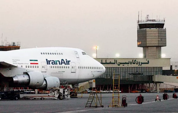 Iran Extends Airspace Closure Amid Security Concerns
