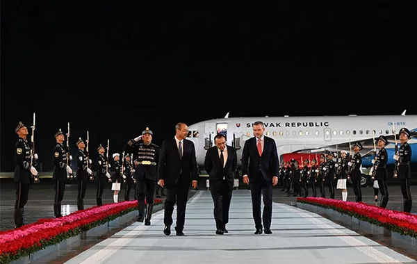 Uzbekistan Welcomes Slovak President on Working Visit