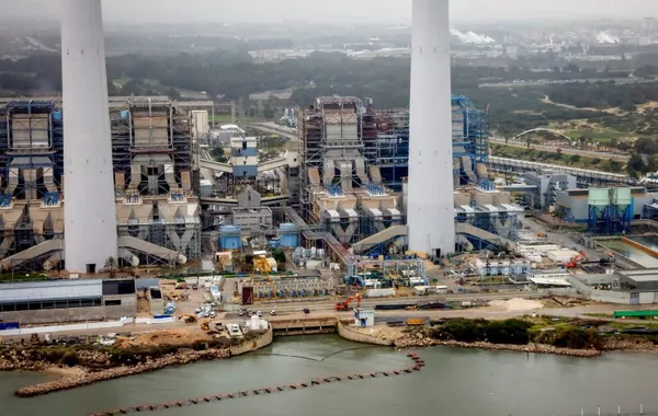 Iran Targets Israel's Largest Power Plant - VIDEO