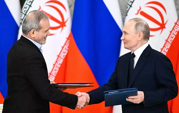 Has Russia Helped Iran Target CIA Sites in the Gulf?