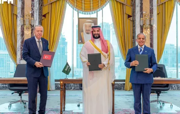 New Order After Mecca Treaty: Balance of Power, not Bandwagoning