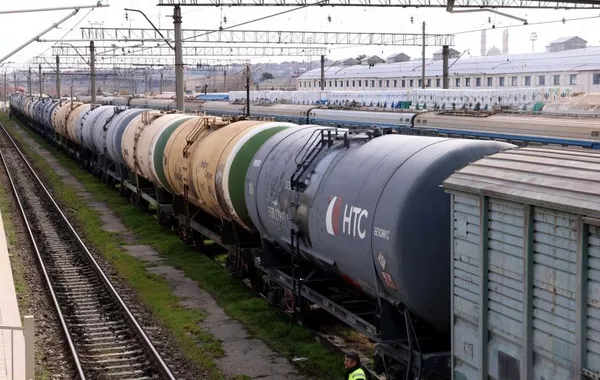 Azerbaijan To Deliver 42 Railcars Of Diesel Fuel To Armenia