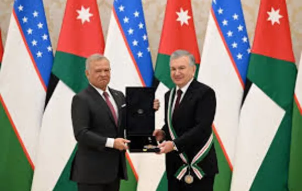 Uzbek President Receives Jordan’s Highest Honor During King Abdullah II’s Visit