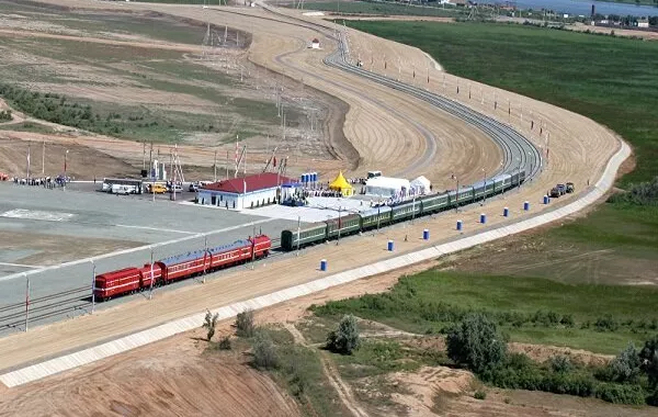 Iran Focuses on Implementing North-South Corridor Initiative