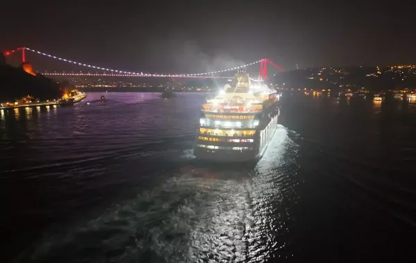 Türkiye Blocks Russian Cruise Ship from Entering Istanbul Port